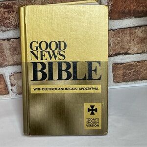 Good News Vintage Bible with Deuterocanonical/Apocrypha - Used